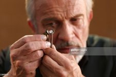 jewelry-designer.jpg