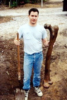 femur.jpg femur.jpg