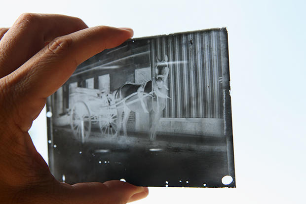 Glass_plate_negative.jpg Glass_plate_negative.jpg