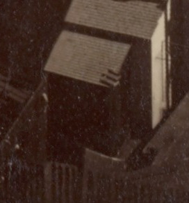 18300