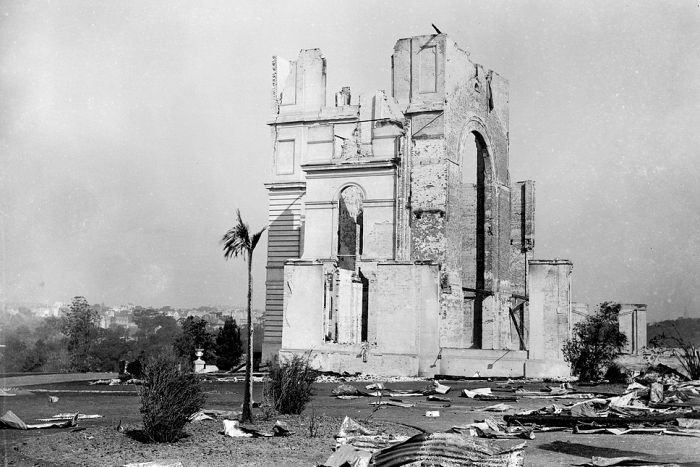 garden_palace_fire_1882.jpg garden_palace_fire_1882.jpg