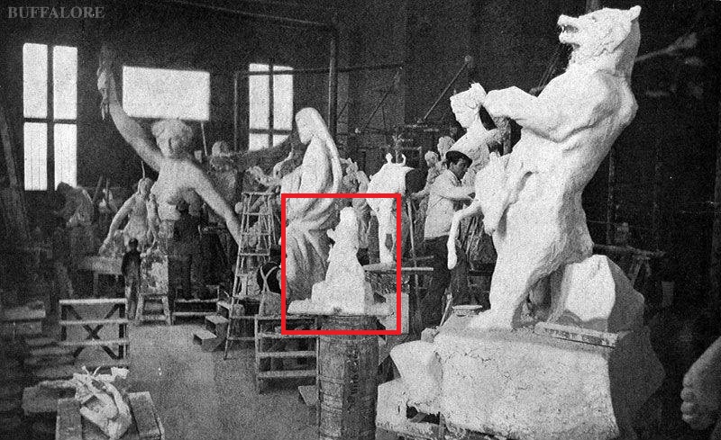 statue_1.jpg