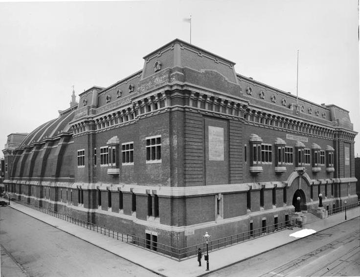 69th regiment armory 1905 ca.jpg 69th regiment armory 1905 ca.jpg