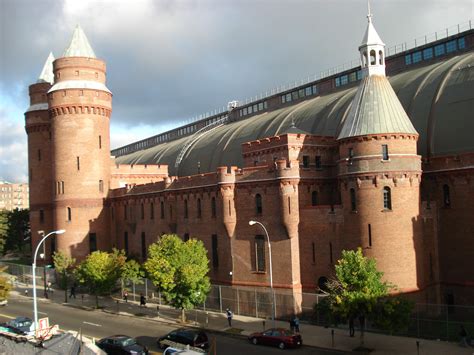 Kinsbridge Armory.jpg Kinsbridge Armory.jpg