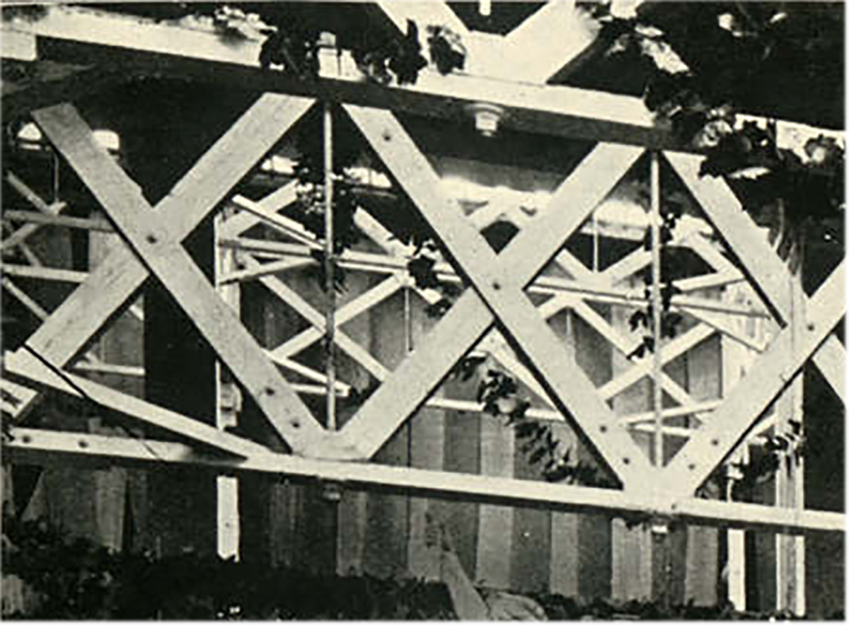 pan-wooden02.jpg pan-wooden02.jpg