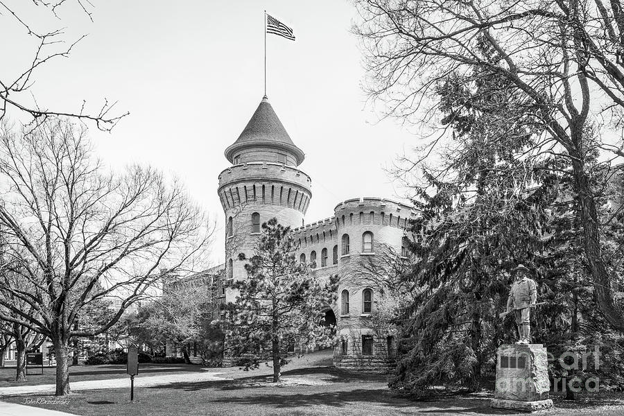 1-university-of-minnesota-armory-university-icons.jpg