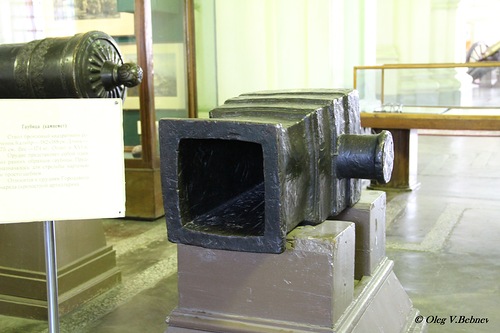 Square_cannon_1.jpg