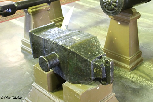 Square_cannon_2.jpg