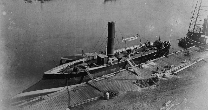 USS_Alarm_(1874-1898)-1.jpg USS_Alarm_(1874-1898)-1.jpg