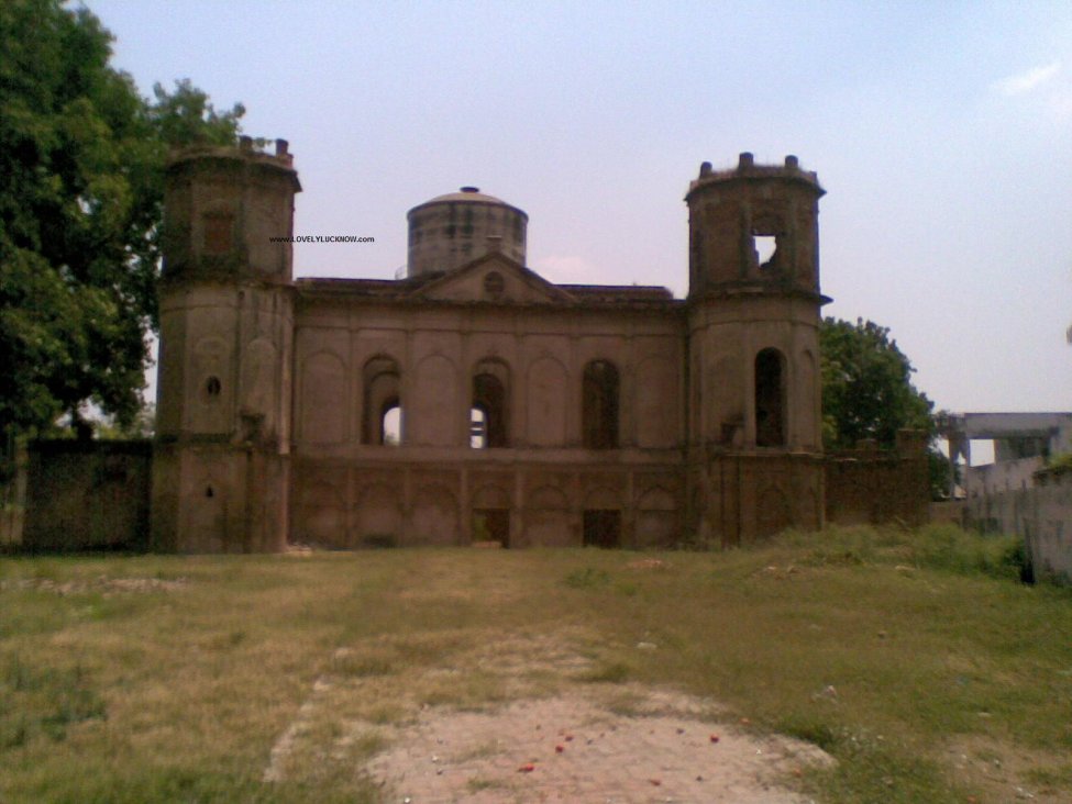 Alambagh Garden Palace, Lucknow,India.jpg