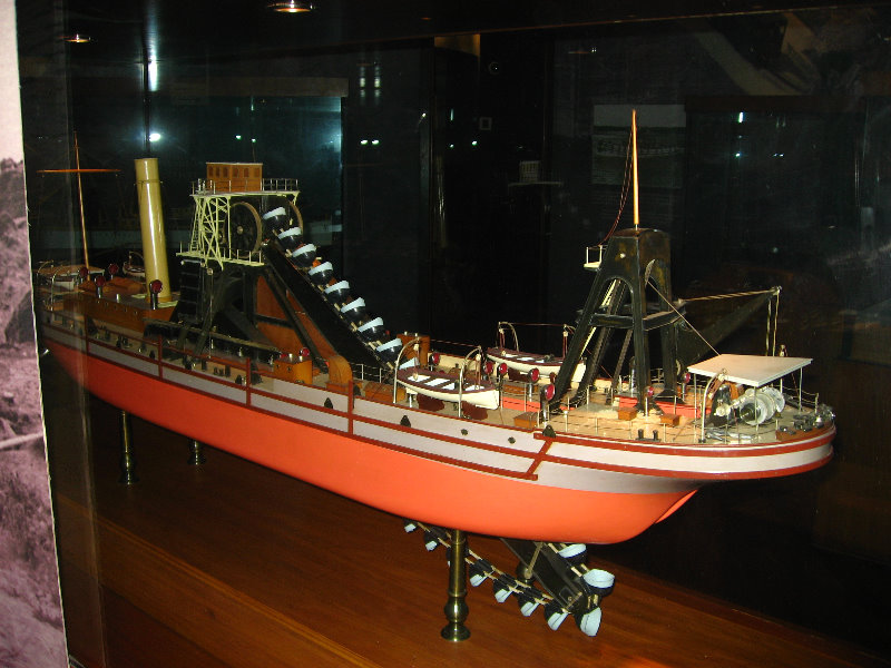 Panama-Canal-Museum-Miraflores-Locks-Visitor-Center-006.jpg Panama-Canal-Museum-Miraflores-Locks-Visitor-Center-006.jpg