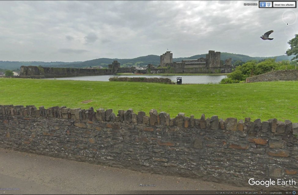 Caerphilly Castle.JPG