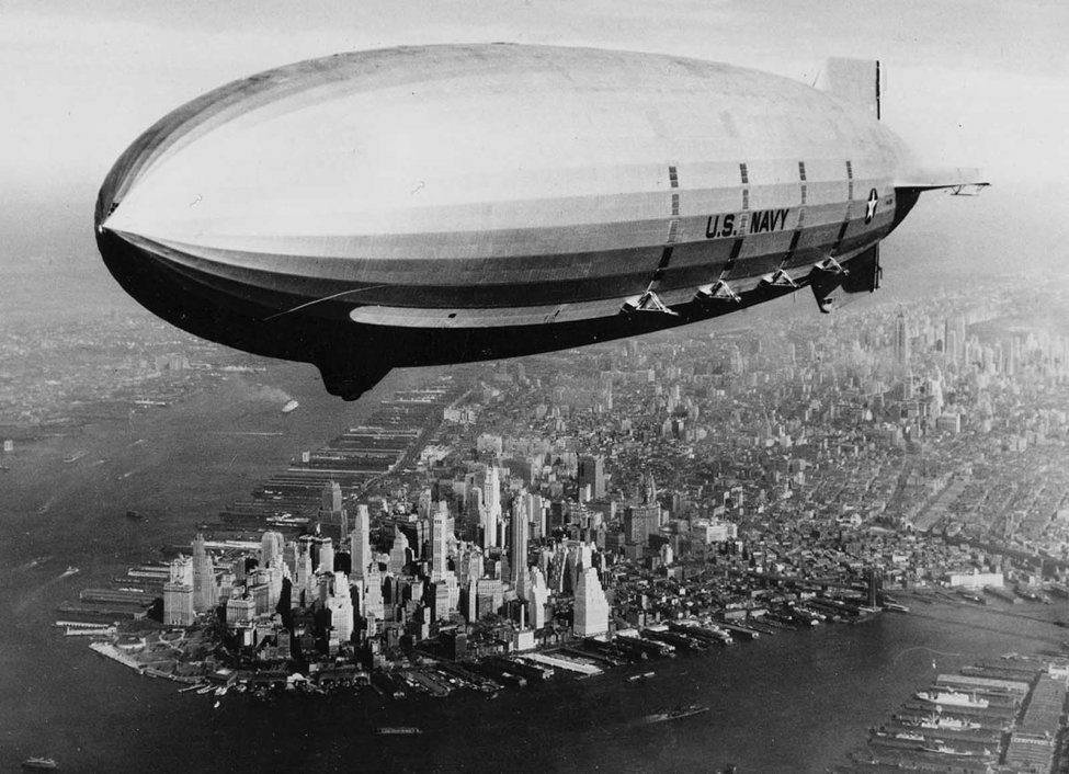 Airships_in_pictures+%2829%29.jpg Airships_in_pictures+%2829%29.jpg