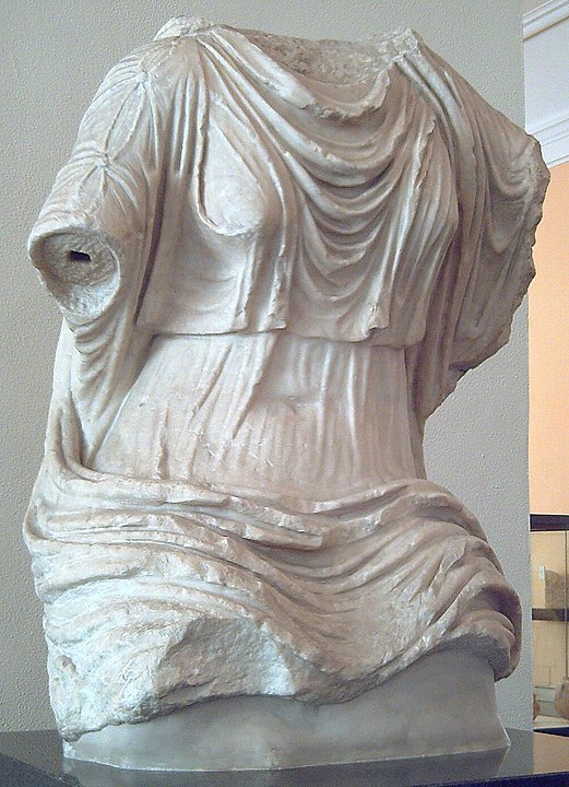 521px-Torso_femenino_romano_-_Iponuba_(M.A.N.)_01.jpg 521px-Torso_femenino_romano_-_Iponuba_(M.A.N.)_01.jpg