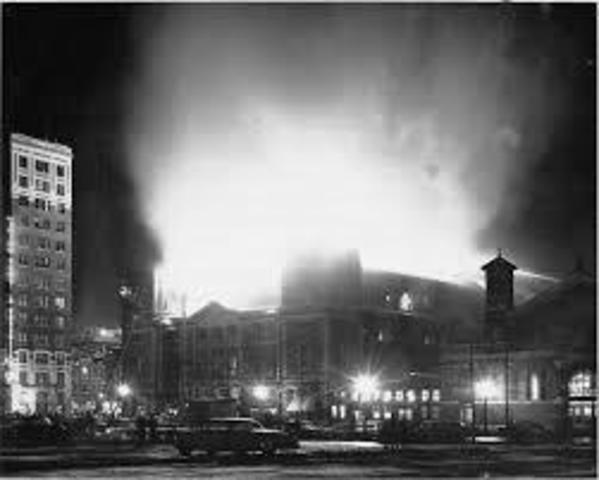 tomlinson_hall_fire_1.jpg tomlinson_hall_fire_1.jpg