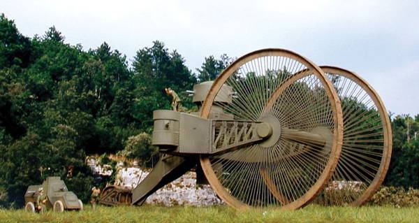 tsar-tank-on-a-field.jpg
