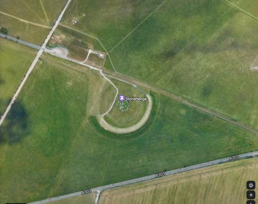 stonehenge SITE.jpg