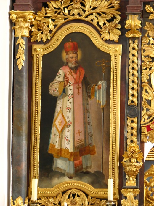 cozier of mercury holding it with cloth.jpg cozier of mercury holding it with cloth.jpg