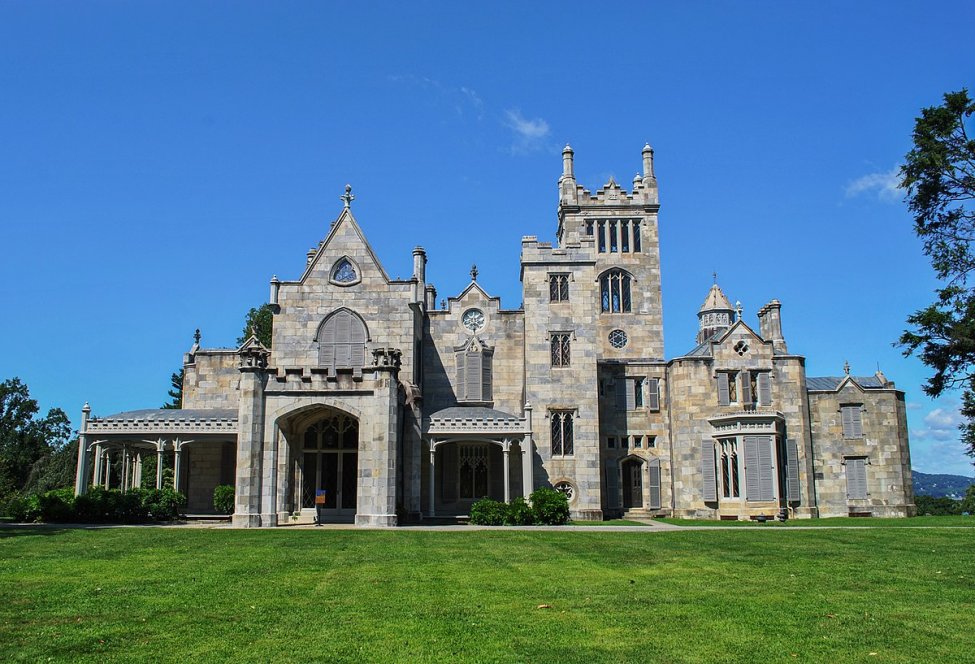 1200px-Lyndhurst_(mansion).jpg 1200px-Lyndhurst_(mansion).jpg