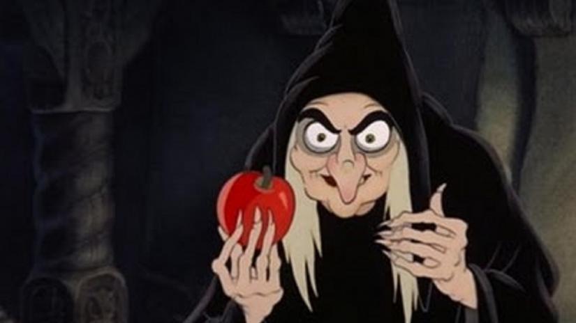 witch_from_snow_white.jpg