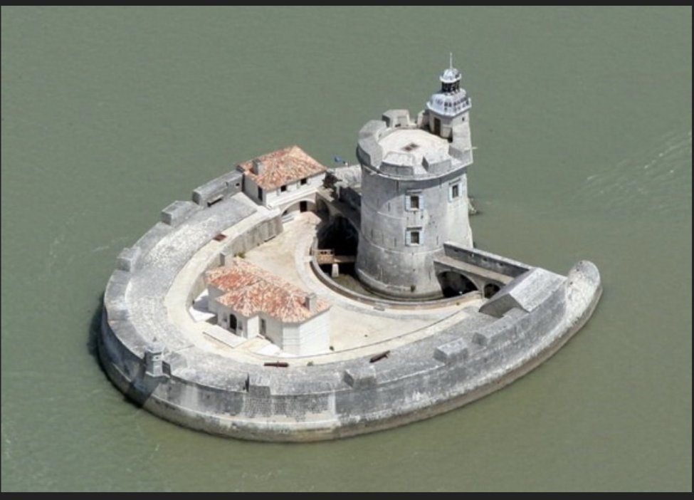 fort Louvois.jpeg fort Louvois.jpeg
