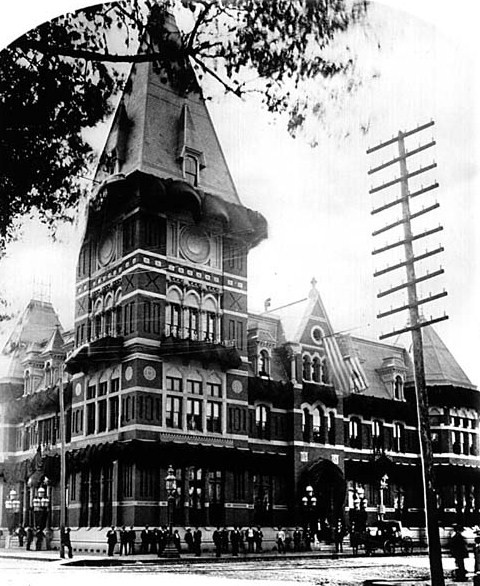 B&PStation1908.jpg