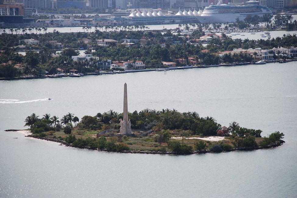 1024px-Flagler-Memorial-Island-MAR2007.jpg