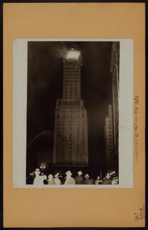 nypl.digitalcollections.510d47dc-e78a-a3d9-e040-e00a18064a99.001.w.jpg