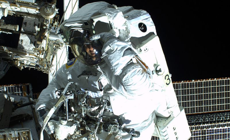 scariest_spacewalk_hero.jpg