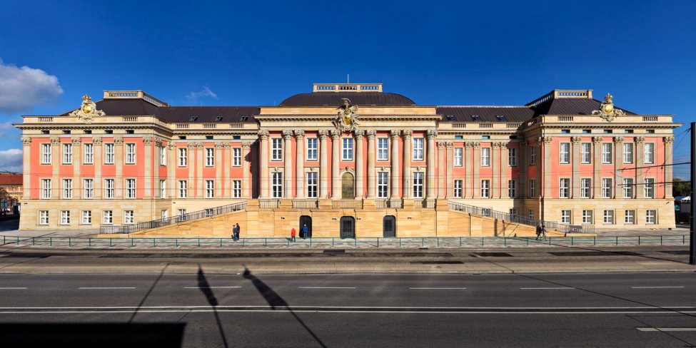 landtag-potsdam-front.jpg-995ab6e67c31f919.jpeg