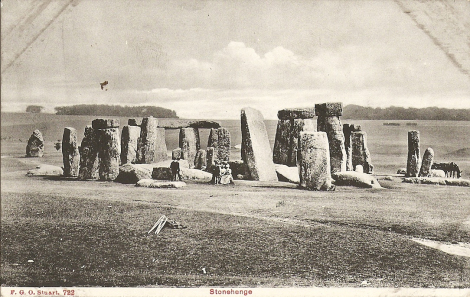 stone henge 2 .jpg