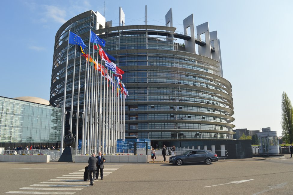 eu hq.jpg eu hq.jpg