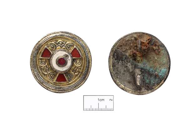 saxon-ji-2.jpg