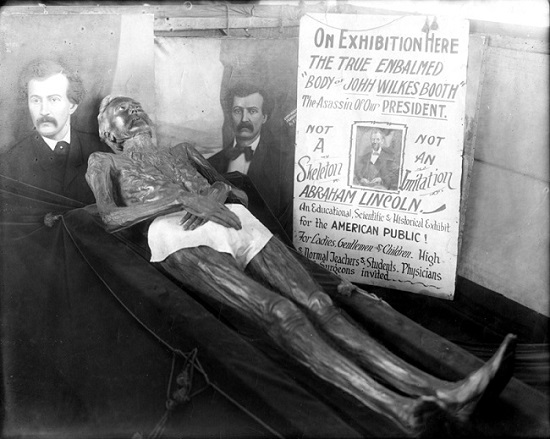 Mummy-lincoln_killer_1.jpg Mummy-lincoln_killer_1.jpg