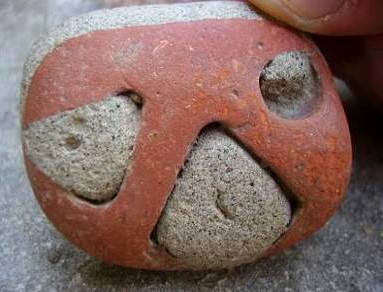srone amulet