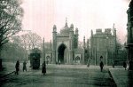 Brighton north_gate_royal_pavilion.jpg